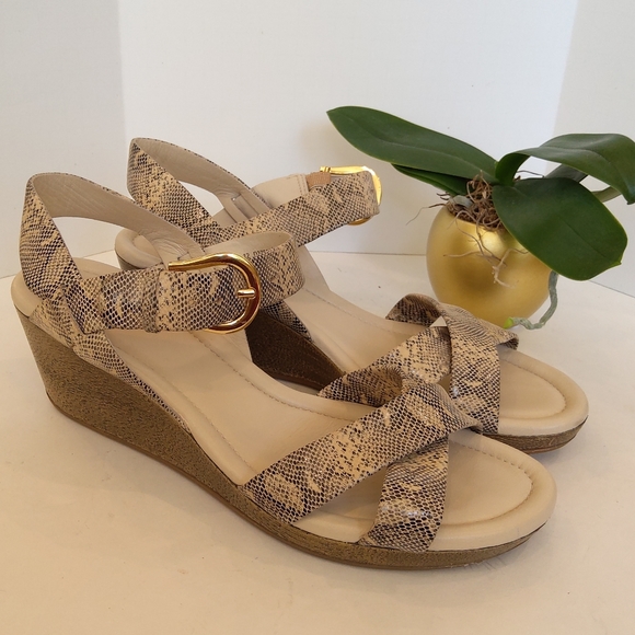 Cole Haan snake print sandals - Picture 13 of 13